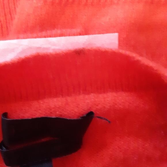 J Crew 100% Cashmere V-Neck Sweater - Picture 3 of 4